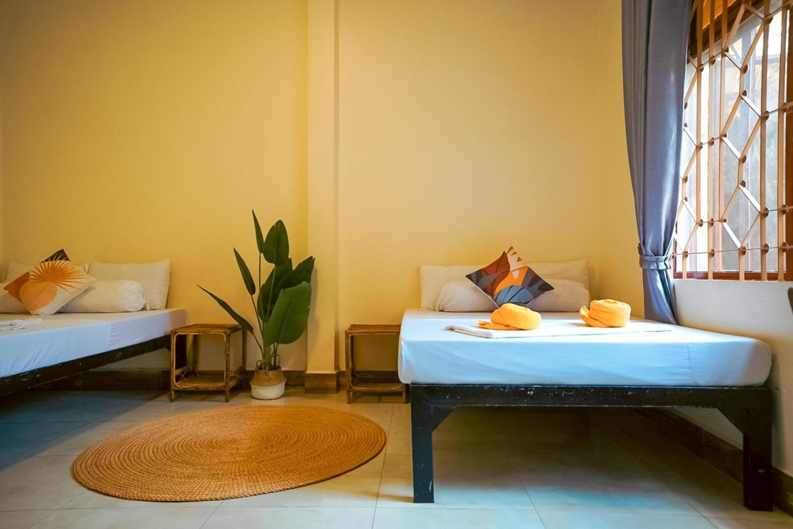 Hostel Karma Traders Kâmpôt Zewnętrze zdjęcie