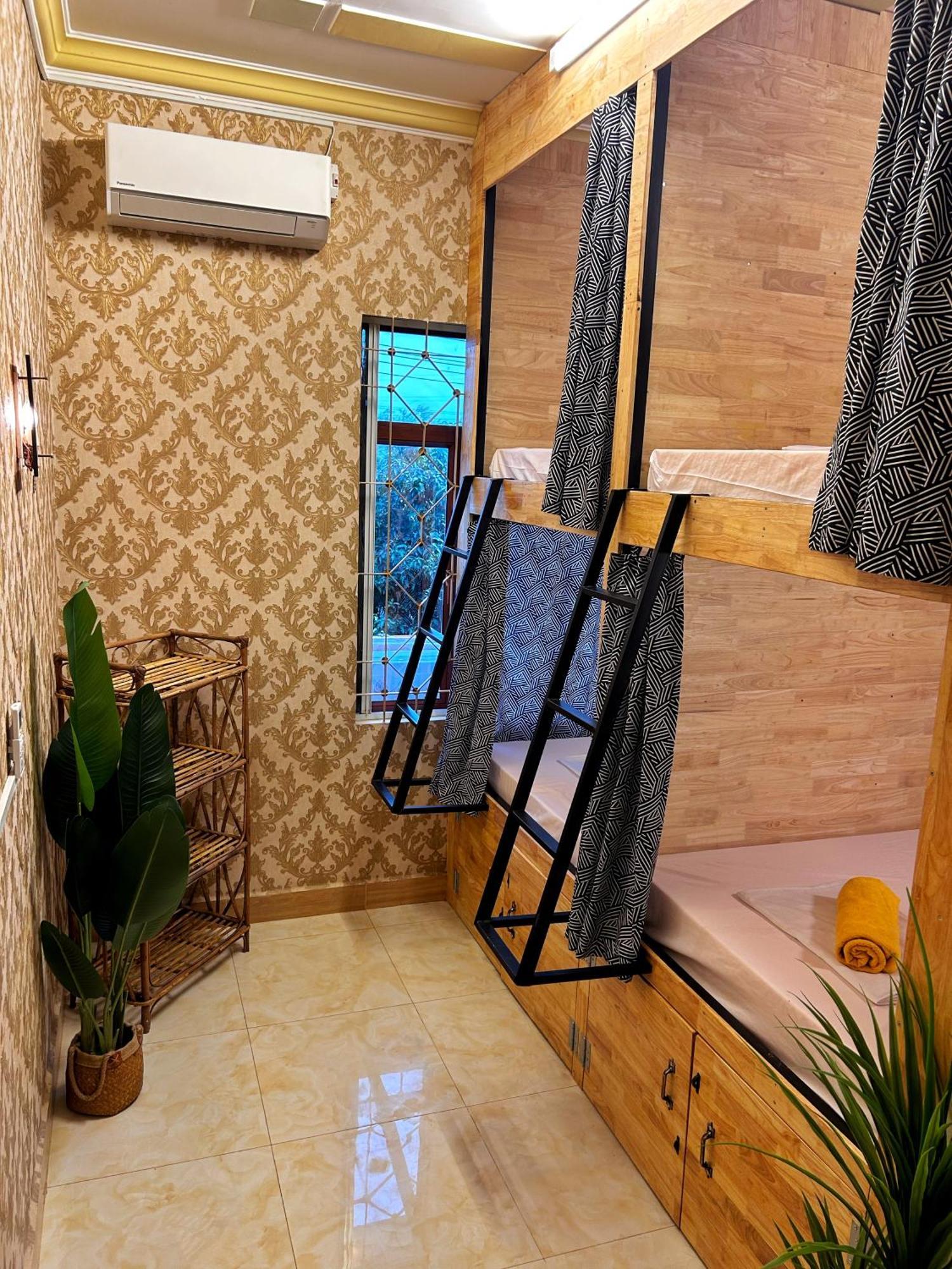 Hostel Karma Traders Kâmpôt Zewnętrze zdjęcie